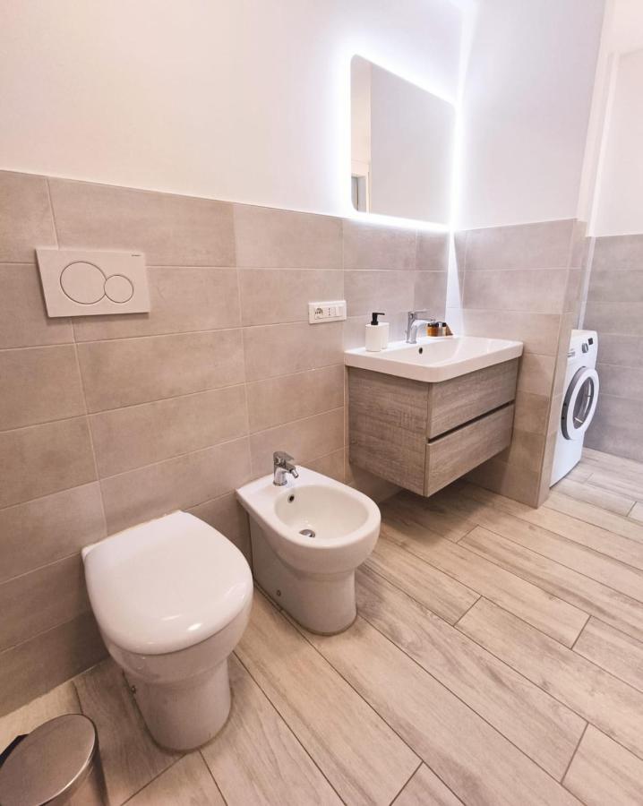 Yr Apartments Milan - Bocconi エクステリア 写真