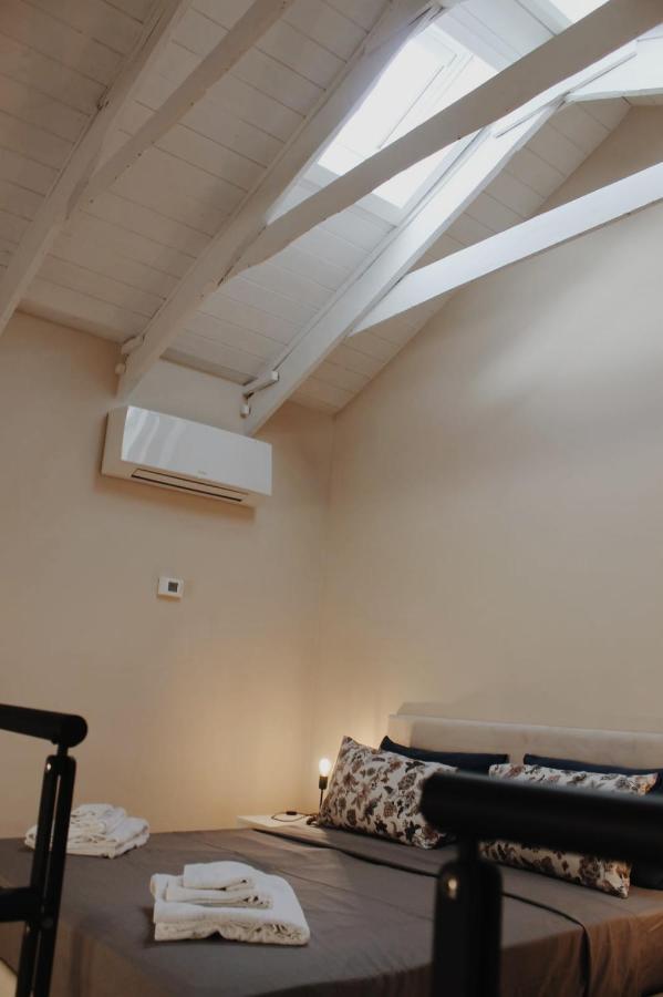 Yr Apartments Milan - Bocconi エクステリア 写真